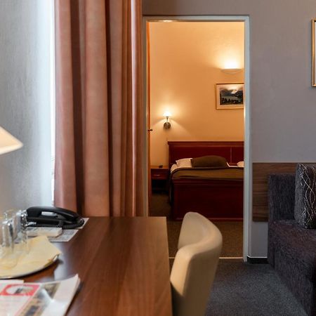 Hotel Grand Uherské Hradiště Dış mekan fotoğraf