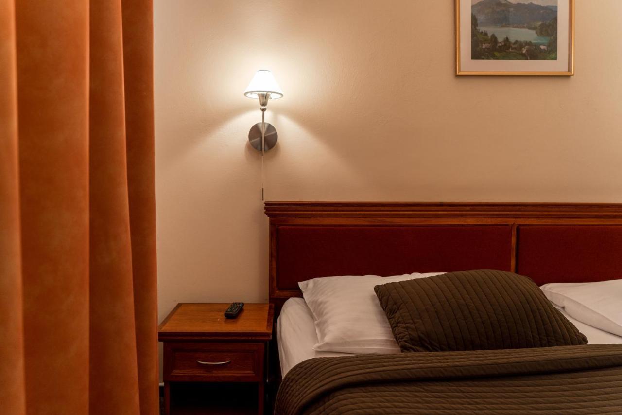 Hotel Grand Uherské Hradiště Dış mekan fotoğraf