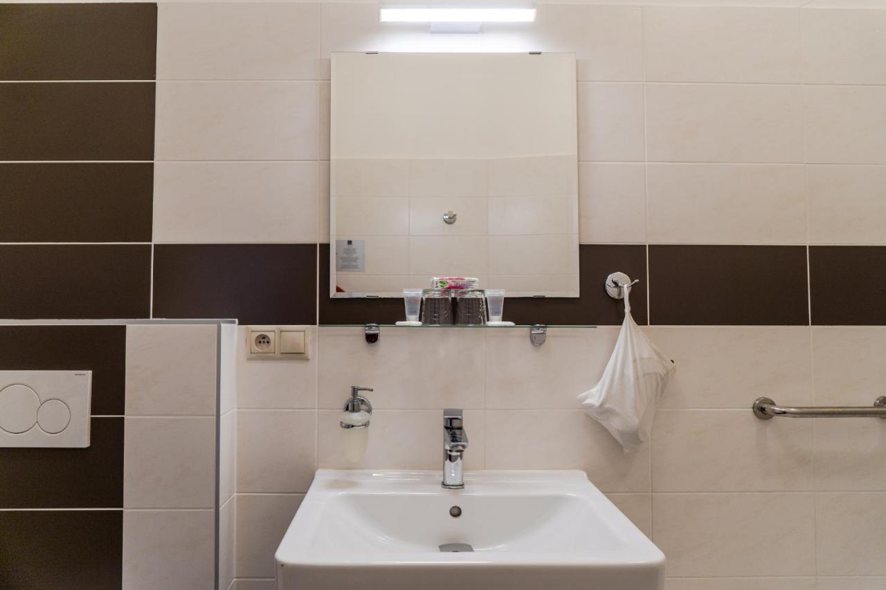Hotel Grand Uherské Hradiště Dış mekan fotoğraf