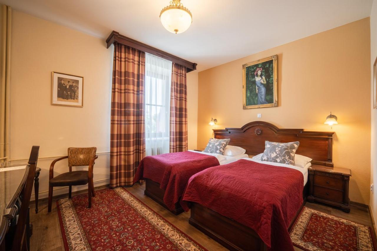 Hotel Grand Uherské Hradiště Dış mekan fotoğraf