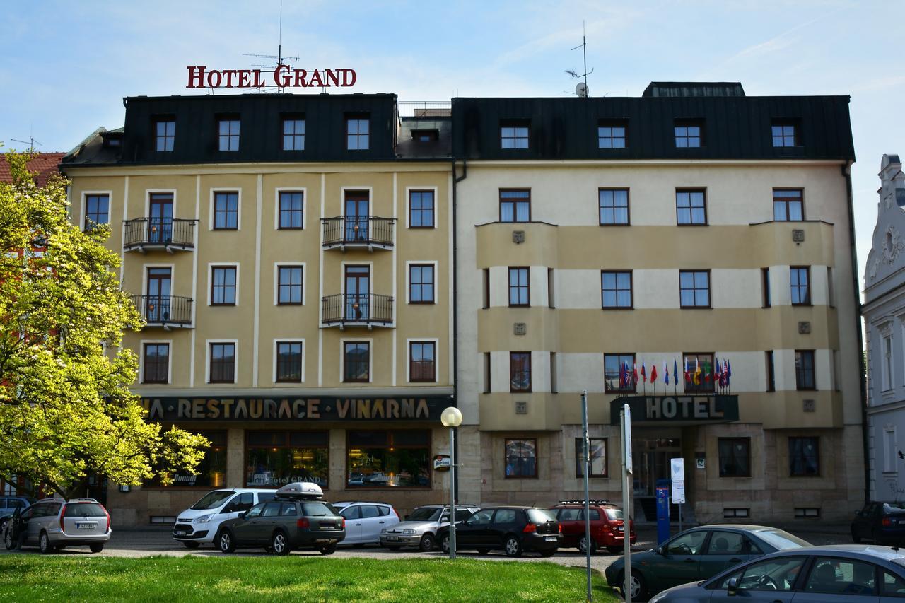 Hotel Grand Uherské Hradiště Dış mekan fotoğraf