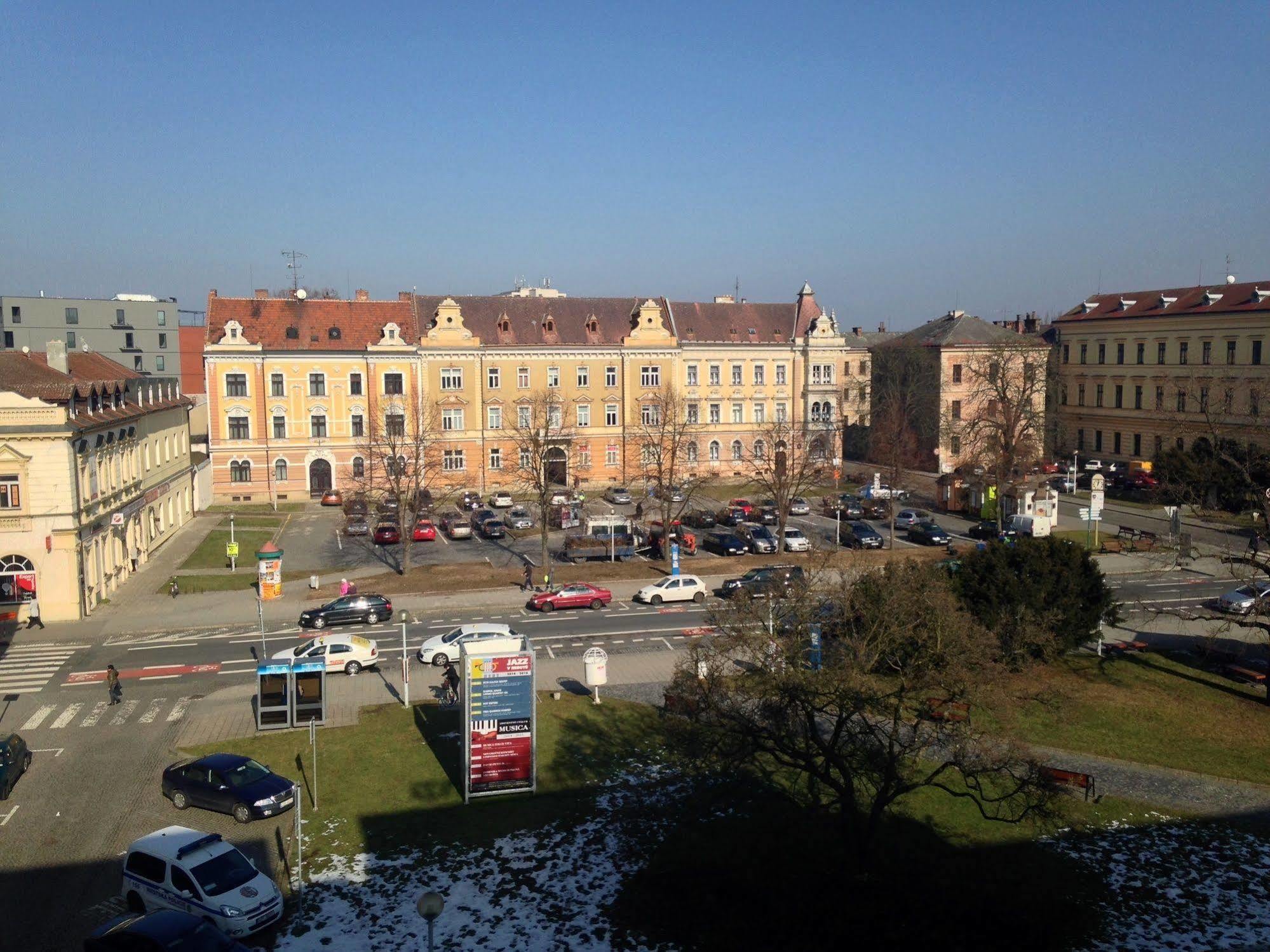 Hotel Grand Uherské Hradiště Dış mekan fotoğraf